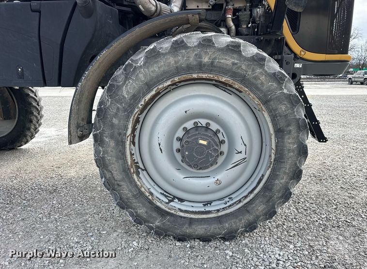 image for item DU3360 2012 Rogator RG1100 sprayer