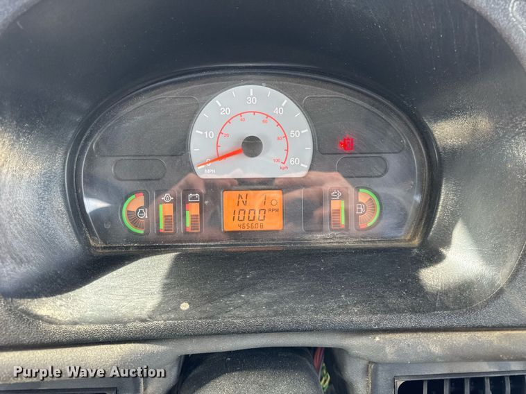 image for item DU3360 2012 Rogator RG1100 sprayer