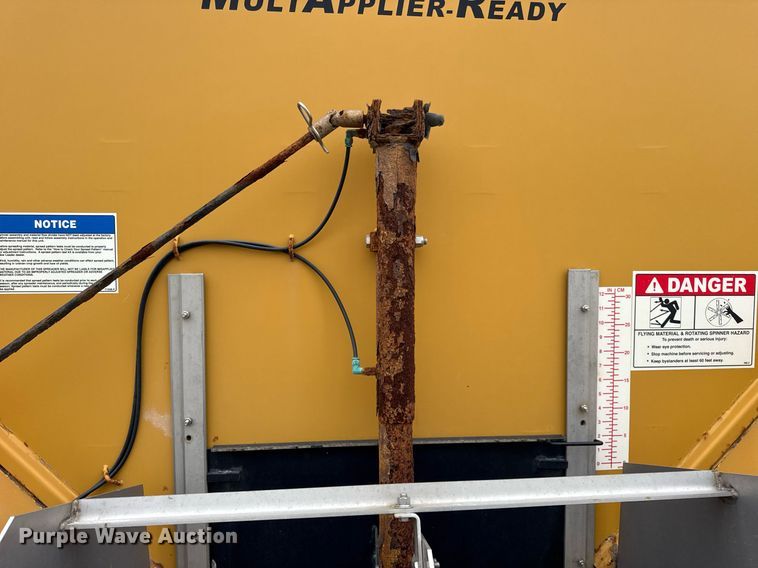 image for item DU3361 New Leader L4258G4 spreader bed