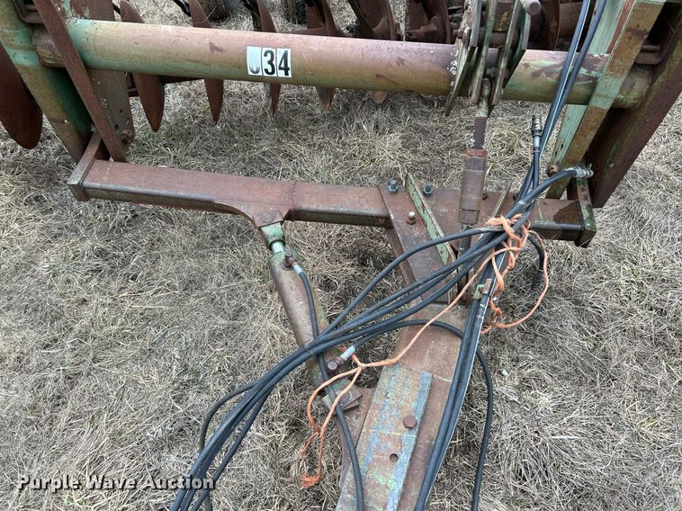 image for item DV1814 John Deere T3545 off-set disk