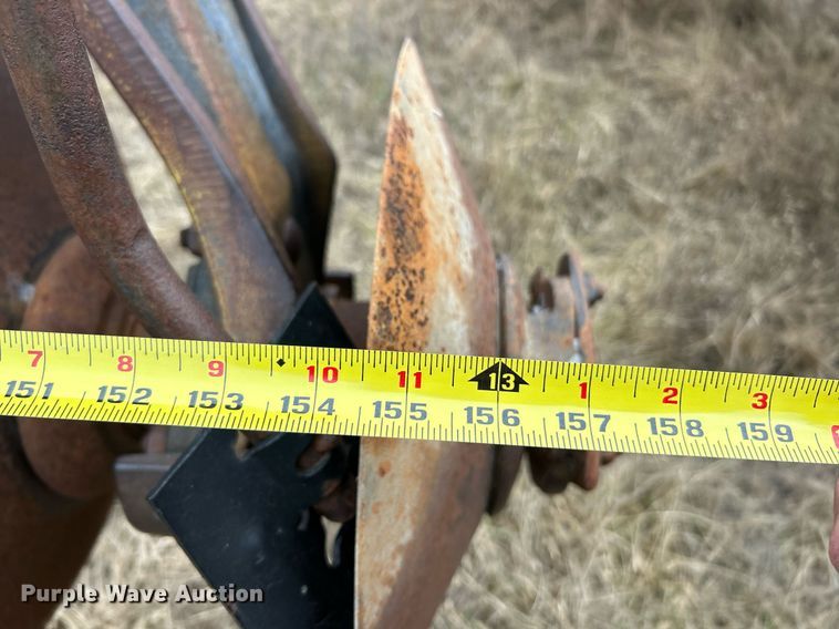 image for item DV1814 John Deere T3545 off-set disk