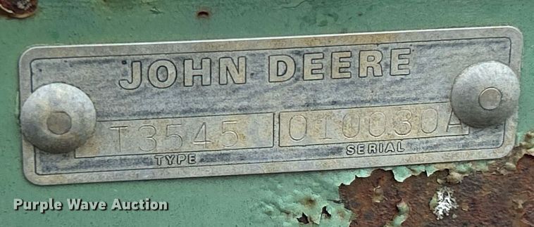 image for item DV1814 John Deere T3545 off-set disk
