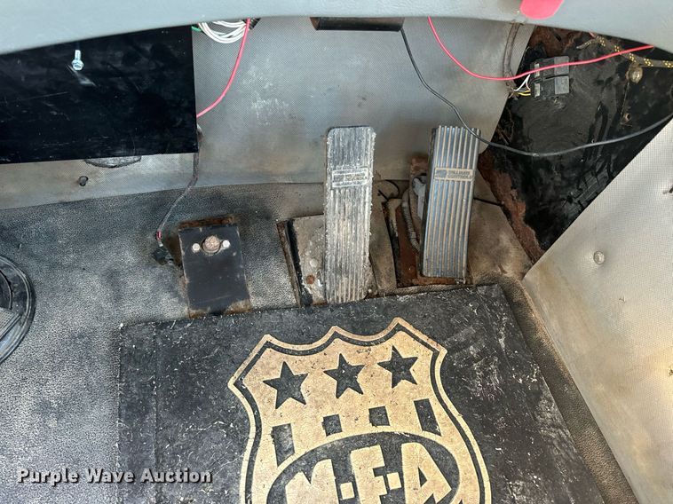 image for item DV1850 Case FLX4300 applicator cab and chassis