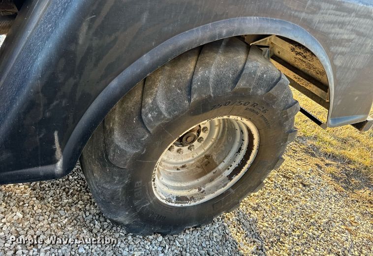 image for item DV1850 Case FLX4300 applicator cab and chassis