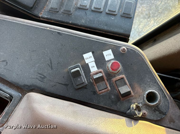 image for item DV1852 Miller 3654 applicator