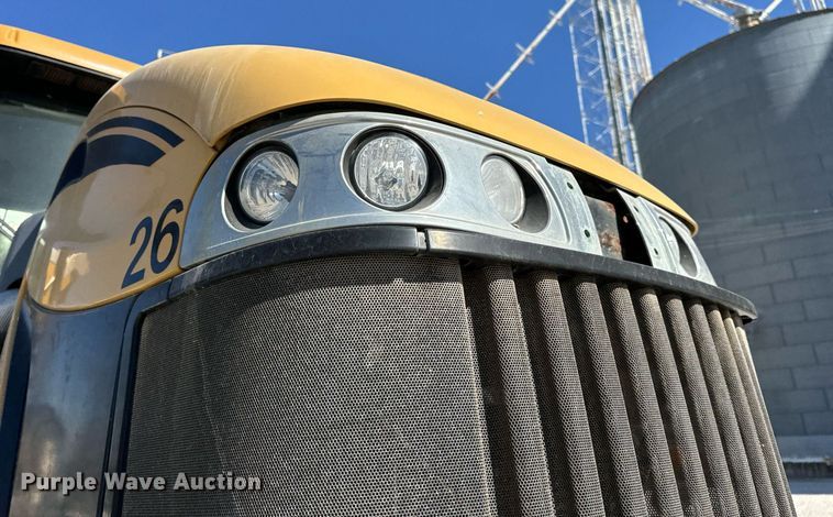 image for item DV1855 2012 RoGator RG900 applicator