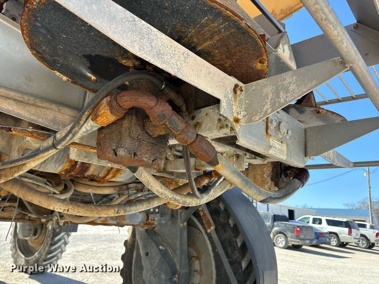 image for item DV1855 2012 RoGator RG900 applicator