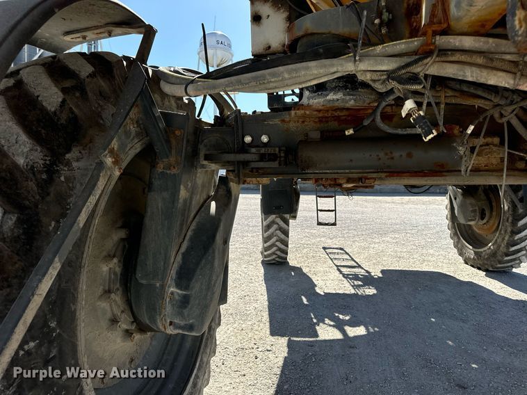 image for item DV1855 2012 RoGator RG900 applicator