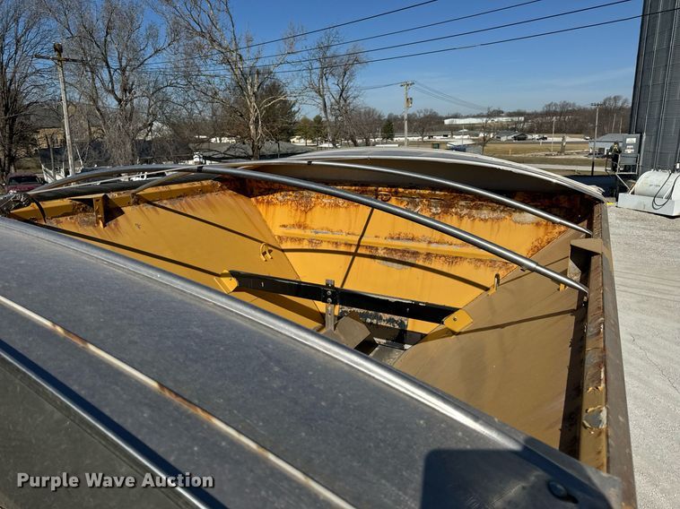 image for item DV1855 2012 RoGator RG900 applicator