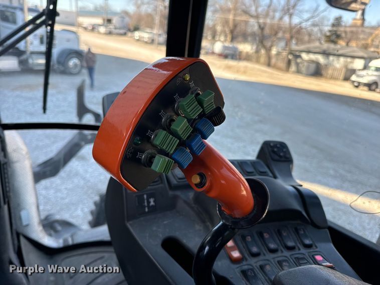 image for item DV1855 2012 RoGator RG900 applicator