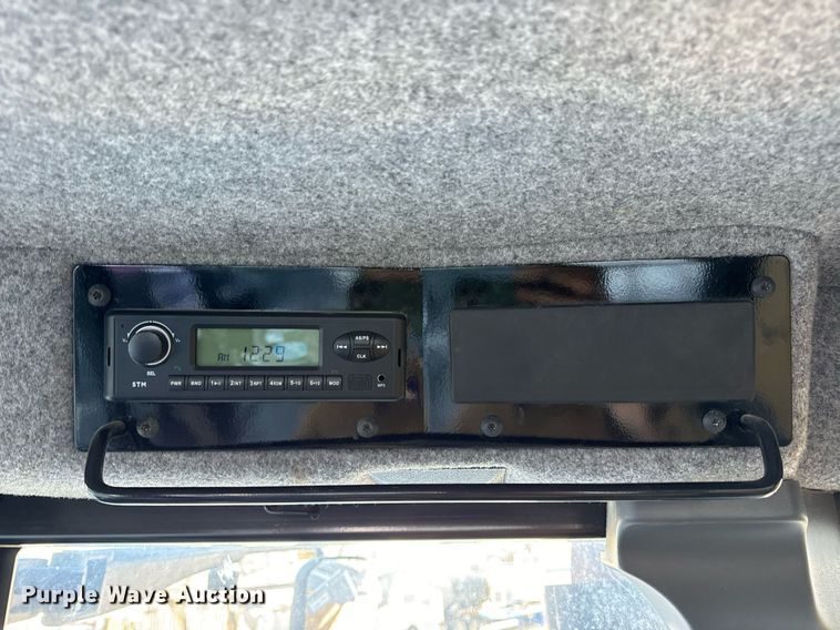 image for item DV1855 2012 RoGator RG900 applicator