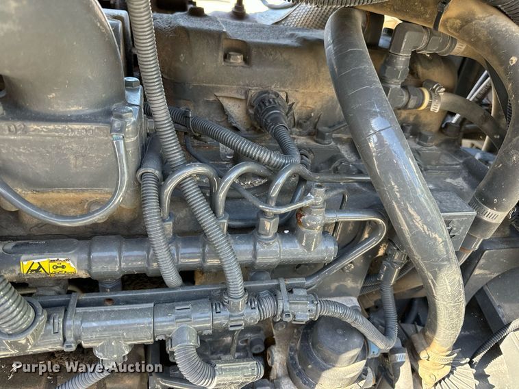 image for item DV1855 2012 RoGator RG900 applicator