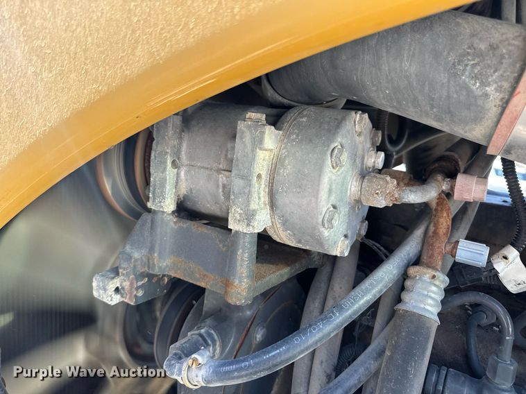 image for item DV1855 2012 RoGator RG900 applicator