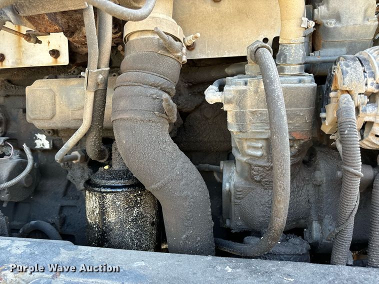 image for item DV1855 2012 RoGator RG900 applicator