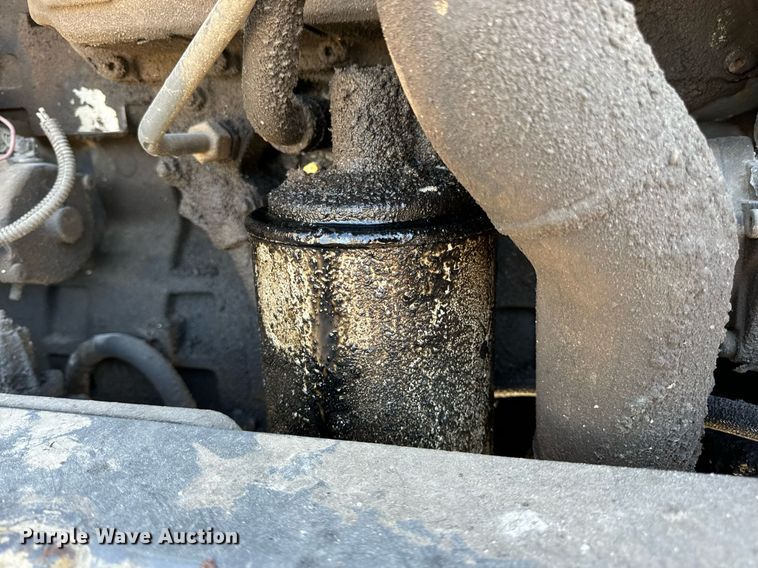 image for item DV1855 2012 RoGator RG900 applicator