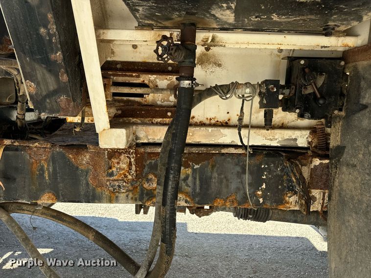 image for item DV1856 Miller 3304 applicator