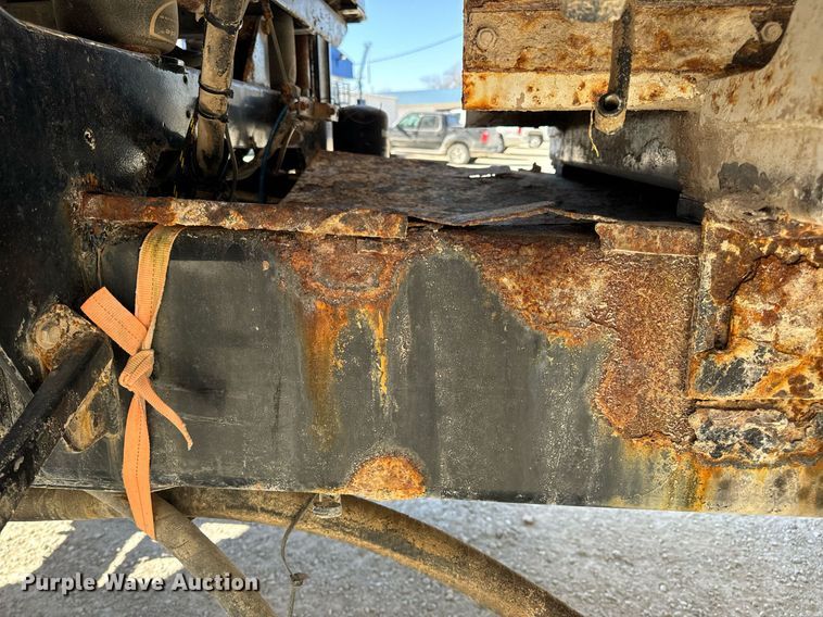 image for item DV1856 Miller 3304 applicator