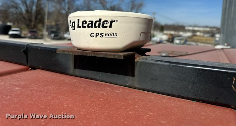 image for item DV1856 Miller 3304 applicator