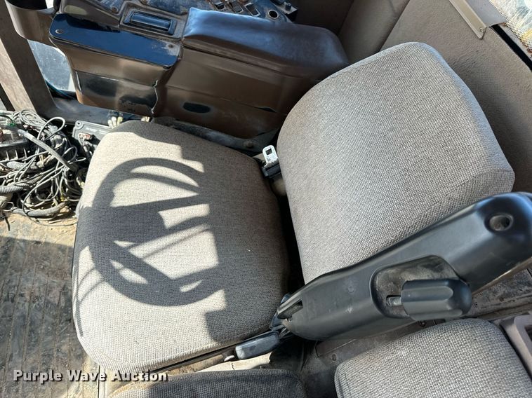 image for item DV1856 Miller 3304 applicator