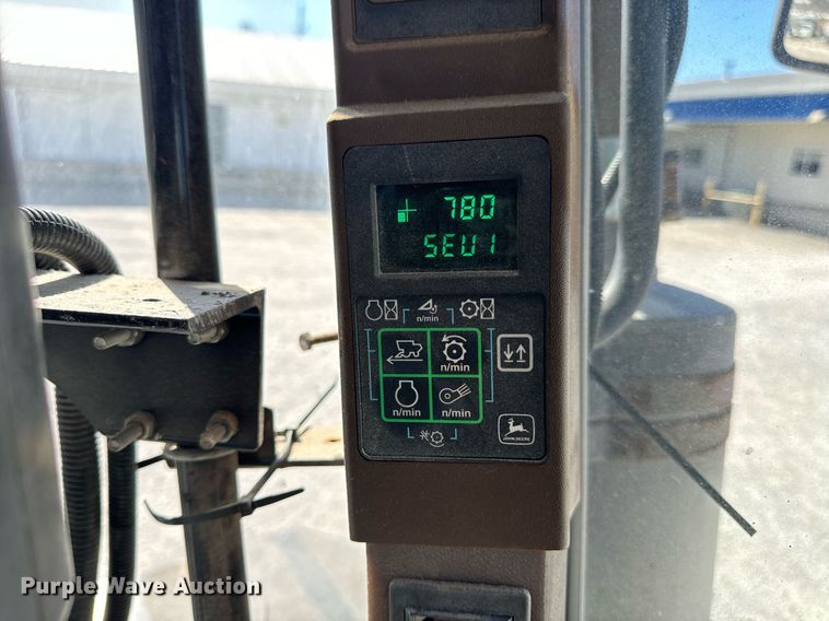 image for item DV1856 Miller 3304 applicator