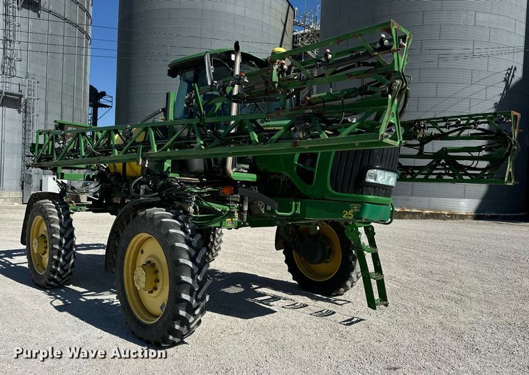 image for item DV1857 2012 John Deere 4630 sprayer