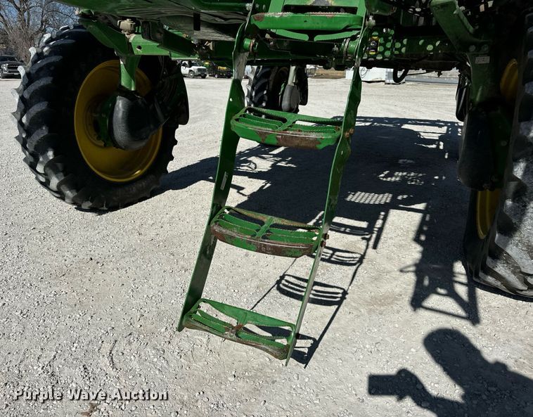 image for item DV1857 2012 John Deere 4630 sprayer