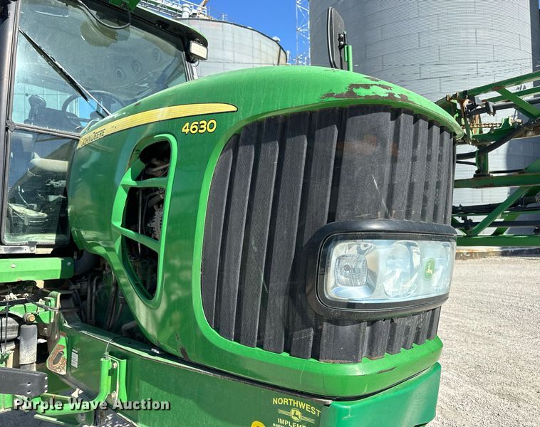 image for item DV1857 2012 John Deere 4630 sprayer