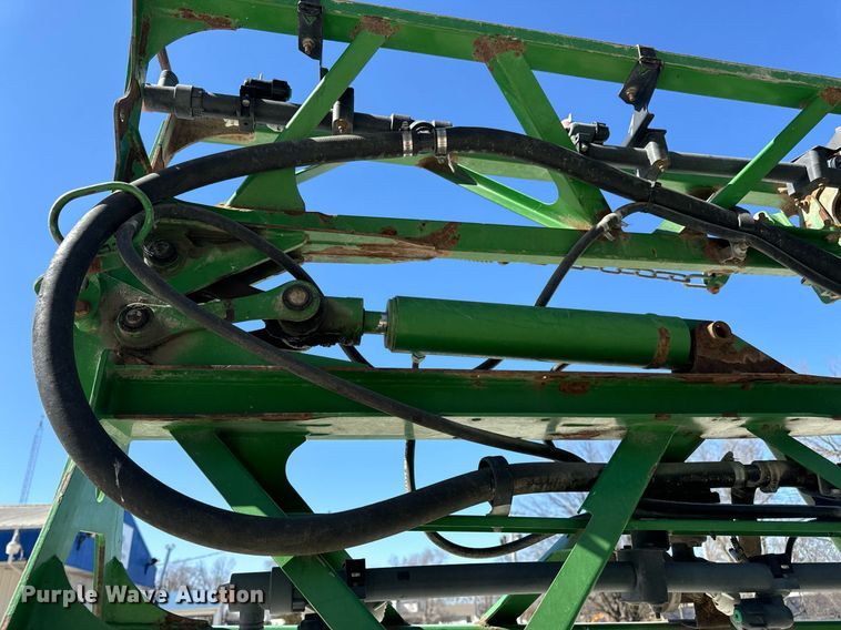 image for item DV1857 2012 John Deere 4630 sprayer