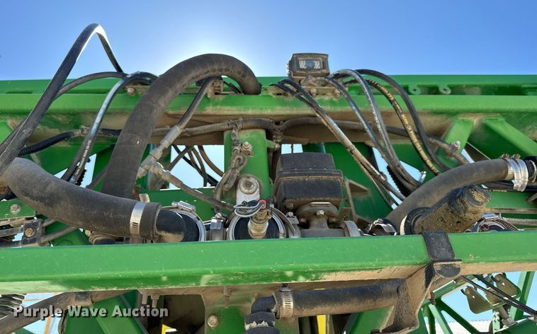 image for item DV1857 2012 John Deere 4630 sprayer