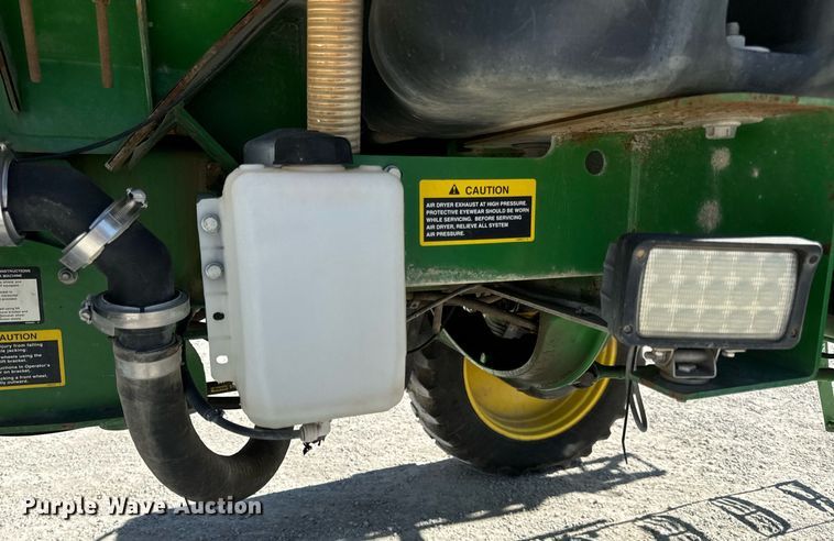 image for item DV1857 2012 John Deere 4630 sprayer