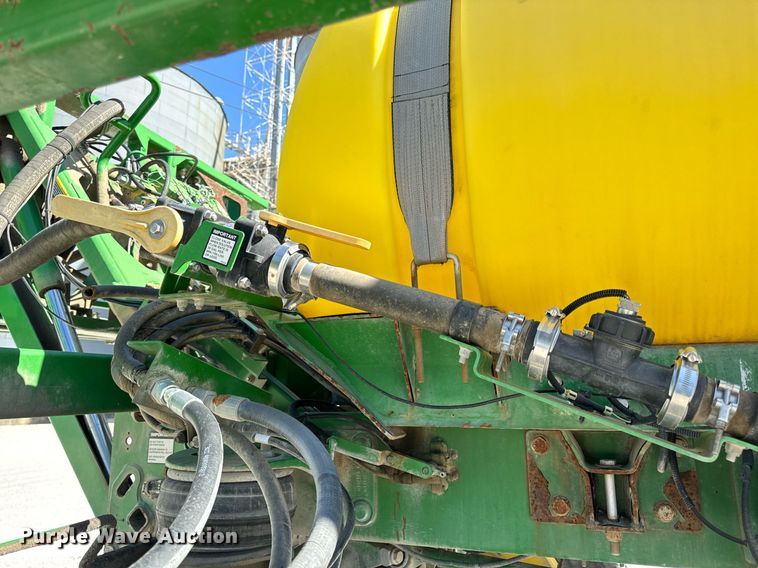 image for item DV1857 2012 John Deere 4630 sprayer