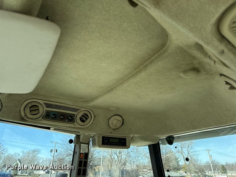 image for item DV1857 2012 John Deere 4630 sprayer