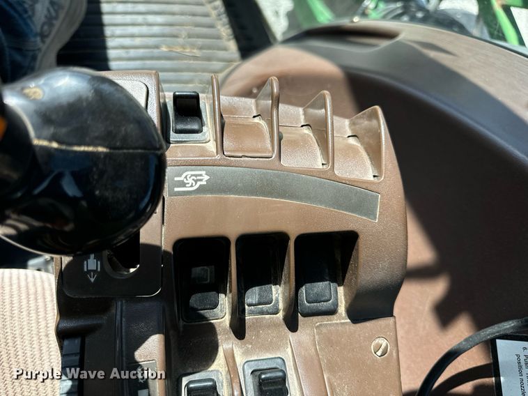 image for item DV1857 2012 John Deere 4630 sprayer