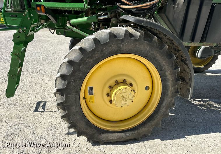 image for item DV1857 2012 John Deere 4630 sprayer
