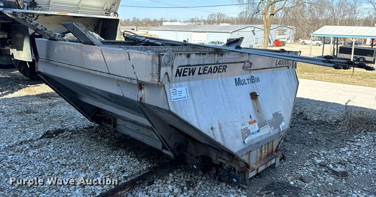 image for item DV1858 New Leader L4000G4 applicator bed