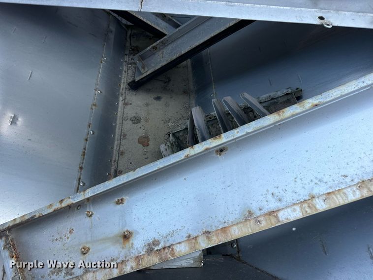 image for item DV1858 New Leader L4000G4 applicator bed