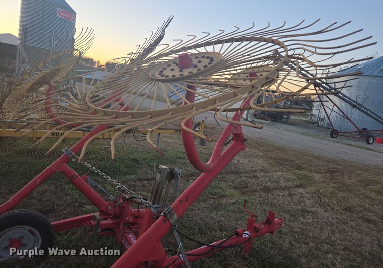 image for item DW1853 2007 Tonutte RCS8 hay rake