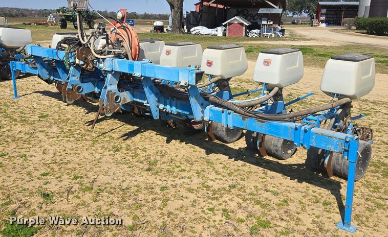 image for item DW1856 Monosem planter