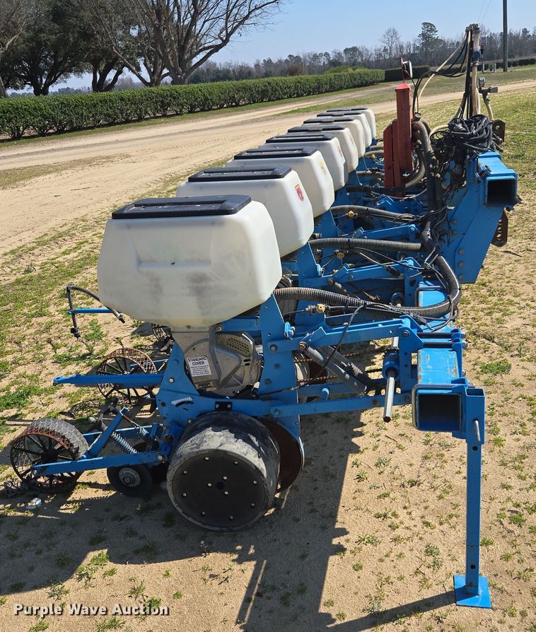 image for item DW1856 Monosem planter