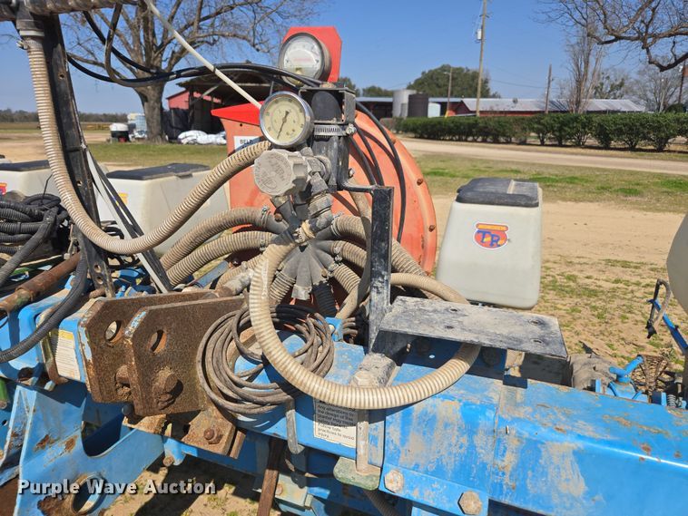 image for item DW1856 Monosem planter