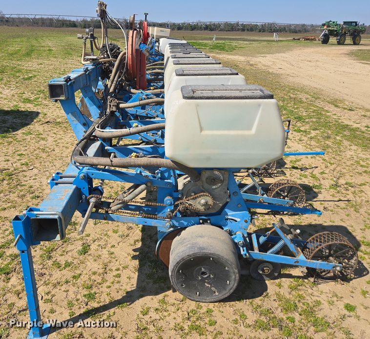 image for item DW1856 Monosem planter