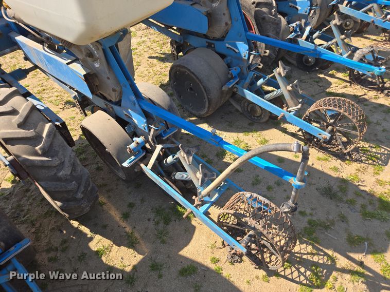 image for item DW1856 Monosem planter