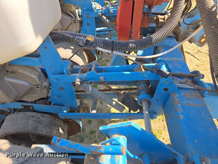 image for item DW1856 Monosem planter