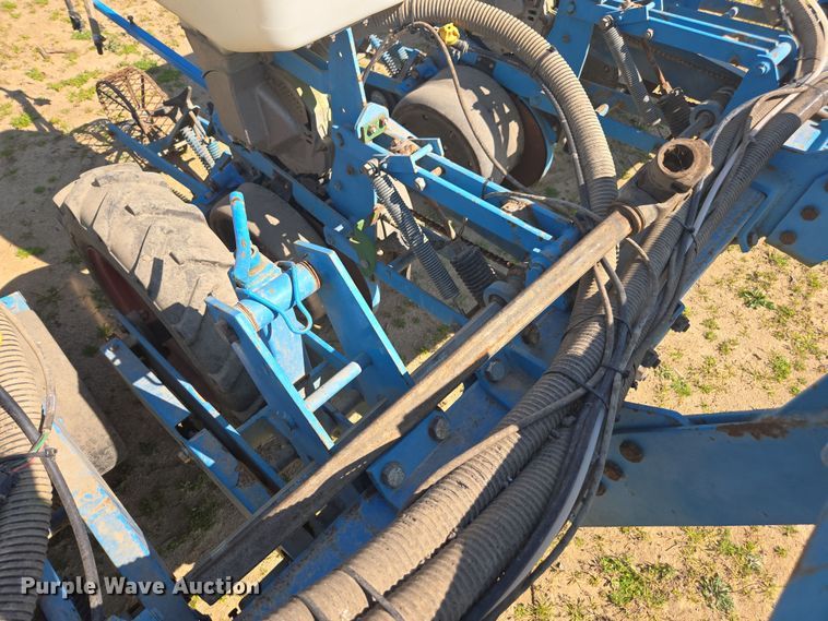 image for item DW1856 Monosem planter