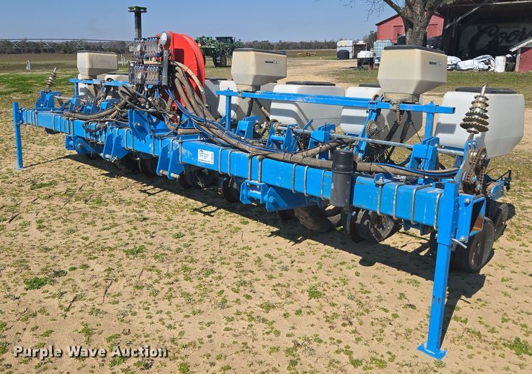 image for item DW1857 Monosem planter