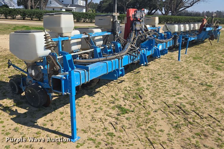 image for item DW1857 Monosem planter