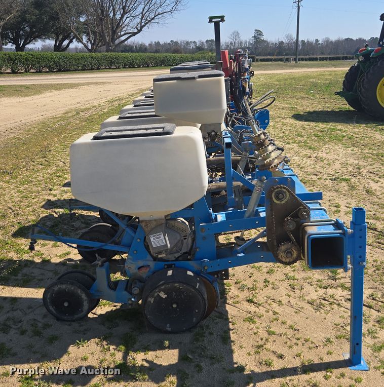 image for item DW1857 Monosem planter