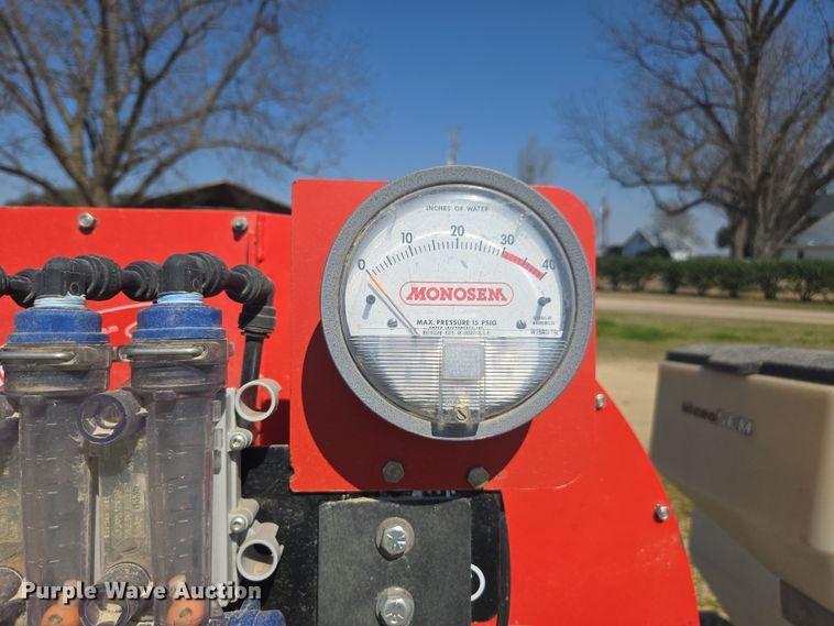 image for item DW1857 Monosem planter