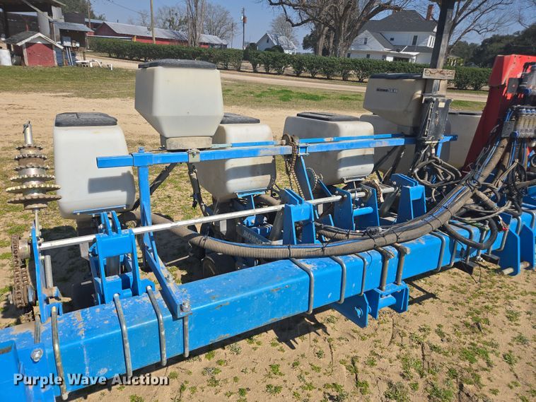 image for item DW1857 Monosem planter