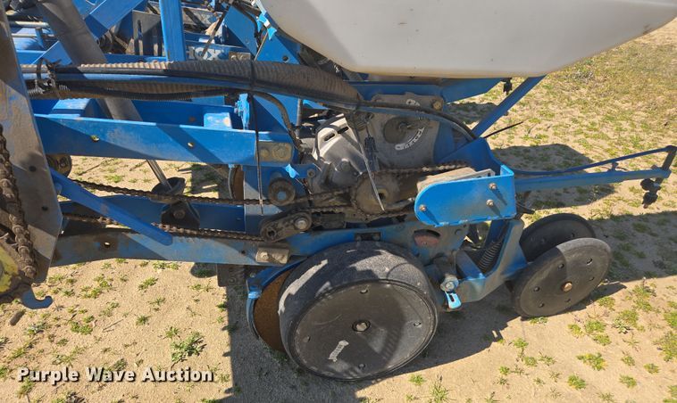 image for item DW1857 Monosem planter